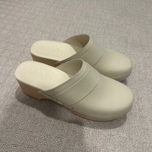 New Without Box Aeyde Clogs